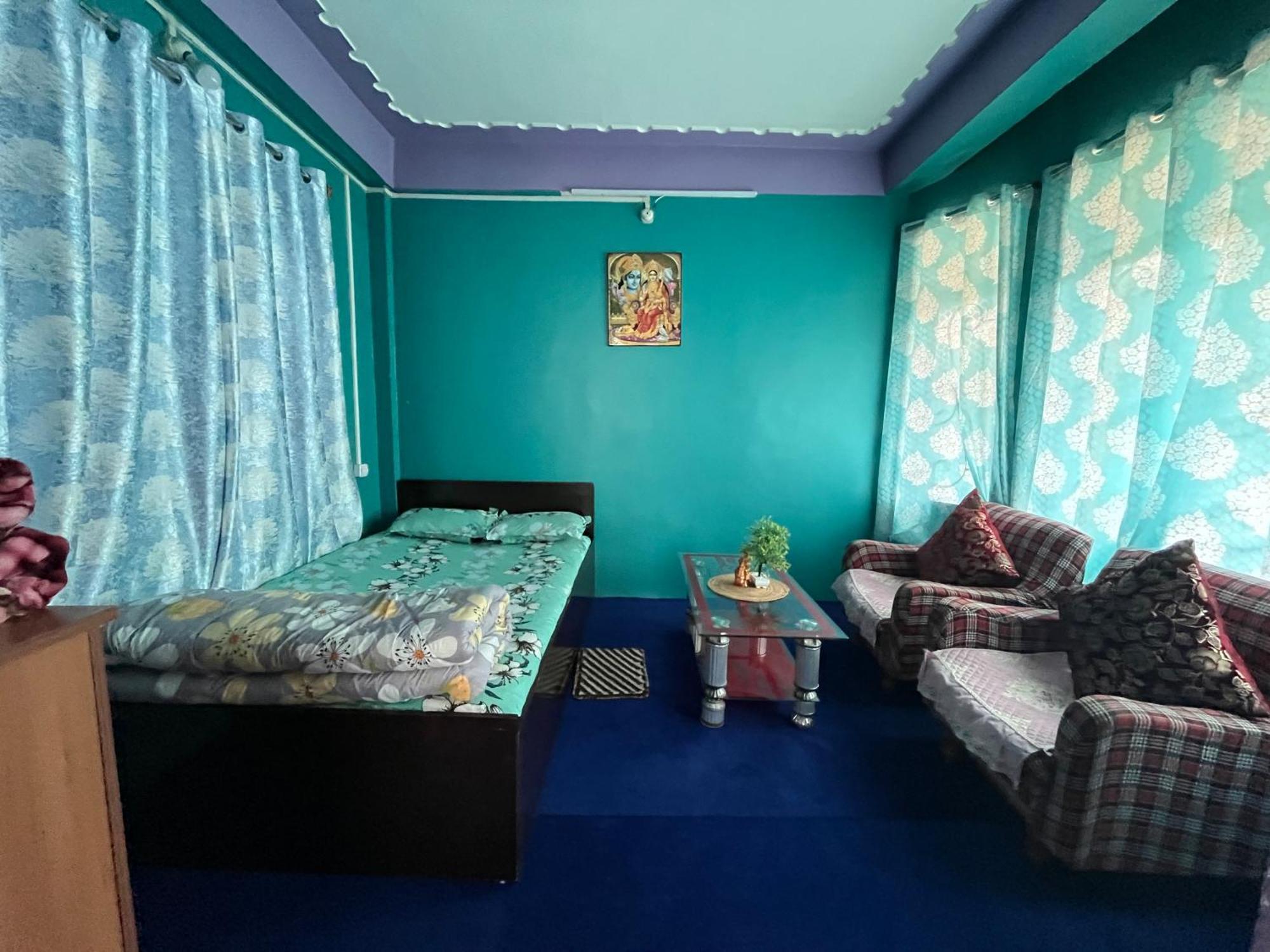 Pradhan Homestay Mirik - Homestay Beside Mirik Lake Eksteriør billede